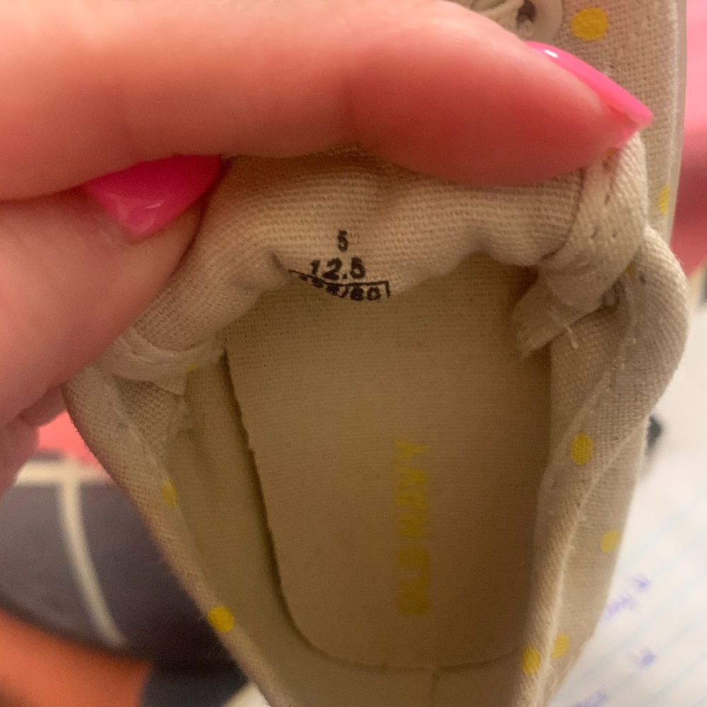 slip on sneakers